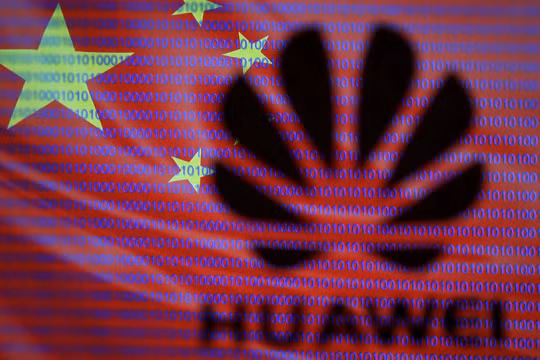 Huawei khẳng định thứ duy nhất công ty trao cho Bắc Kinh là "tiền thuế". Ảnh: Nikkei Asia