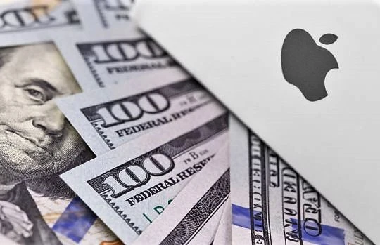 Apple cấp nhận chi trả hàng tỷ USD để hiện thực hóa iPhone 5G. Ảnh minh họa: ITPro