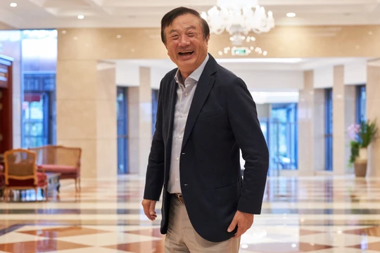Ông Nhậm Chính Phi tại trụ sở Huawei ở Thâm Quyến, Trung Quốc. Ảnh: Bloomberg.