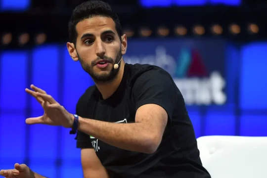 Startup do SoftBank hậu thuẫn tung tiền để đầu tư vào KOLs trên Youtube và Tiktok 