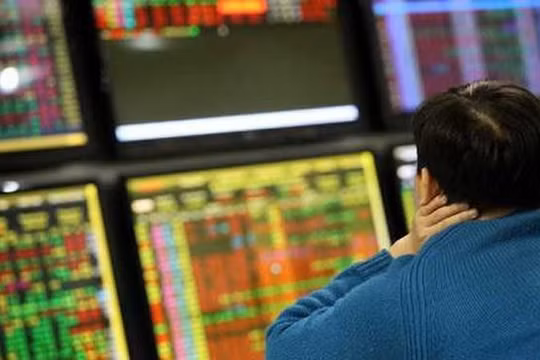 Dragon Capital: Rời khỏi thị trường tại thời điểm này có thể không phải là quyết định tốt