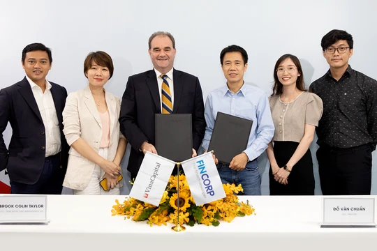 VinaCapital bắt tay Fincorp triển khai giải pháp chuyển đổi số