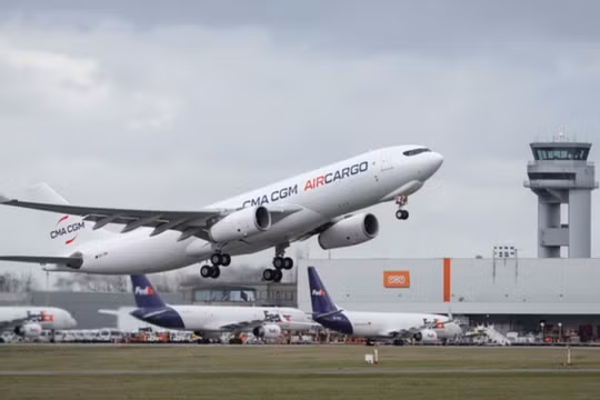 Tập đoàn vận tải CMA-CGM muốn được cấp phép bay cho CC Air Cargo tại Việt Nam 
