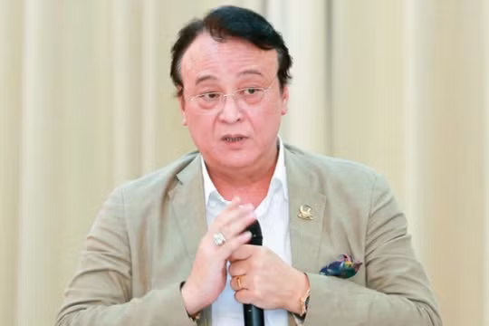 Ông Đỗ Anh Dũng - Chủ tịch Tập đoàn Tân Hoàng Minh - tại cơ quan điều tra (Ảnh: bocongan.gov.vn) 