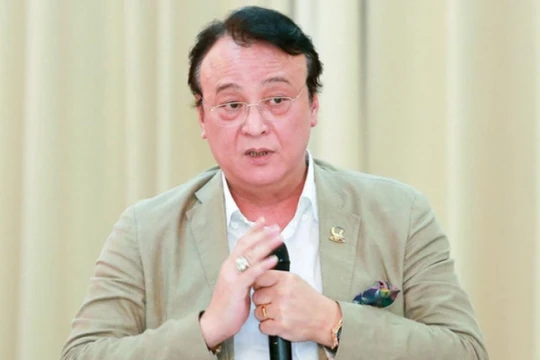 Ông Đỗ Anh Dũng - Chủ tịch Tập đoàn Tân Hoàng Minh - tại cơ quan điều tra (Ảnh: bocongan.gov.vn) 