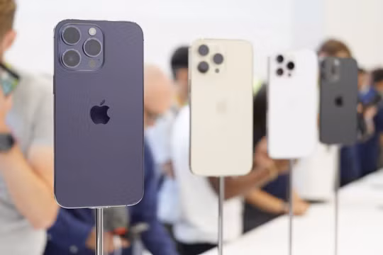 Nguồn cung iPhone 14 gián đoạn, FPT Retail, Thế Giới Di Động, Digiworld bị ảnh hưởng ra sao?