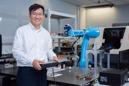 Vị giáo sư đứng sau đế chế 12 tỷ USD 'ươm mầm' cho các startup AI và robot Trung Quốc