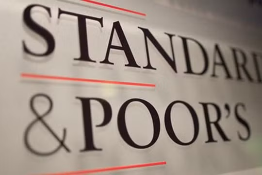 S&P nâng xếp hạng tín nhiệm dài hạn của Việt Nam lên mức BB+