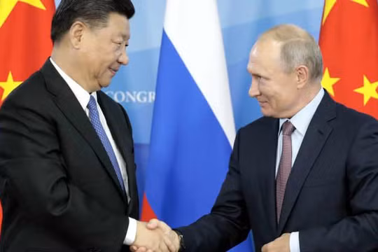 Trung Quốc có thể hỗ trợ kinh tế Nga tới đâu? 