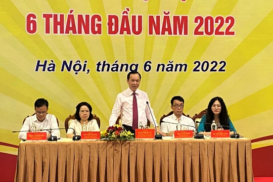 Toàn cảnh buổi họp báo thông tin về kết quả điều hành chính sách tiền tệ và hoạt động ngân hàng những tháng đầu năm 2022 của NHNN (Nguồn: SBV)