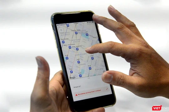 Ứng dụng “Essential Connector” trên di động