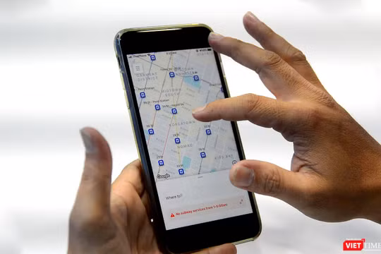 Ứng dụng “Essential Connector” trên di động