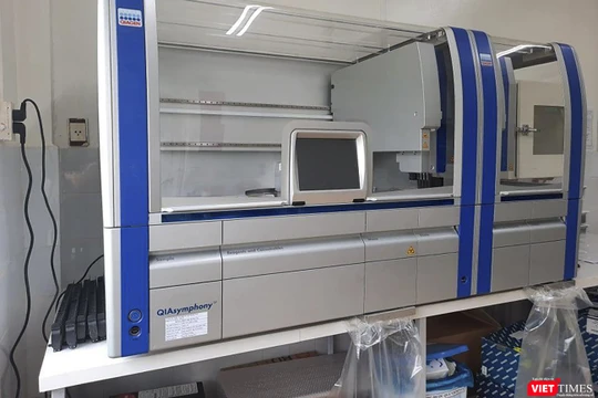 Hệ thống xét nghiệm Real – time PCR tự động tại CDC Quảng Nam
