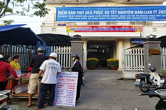 Điểm bán thịt heo bình ổn giá phục vụ Tết trên địa bàn Đà Nẵng (ảnh danang.gov.vn)