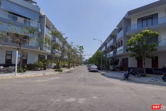 Một góc Dự án khu nhà phố và biệt thự bờ biển Thanh Bình được xây dựng trên diện tích 29 ha do Công ty THHH MTV Phát triển nhà Đa Phước thực hiện