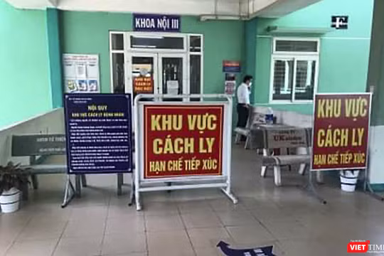 Tính đến 8h sáng 25/2 đoàn khách Hàn Quốc vẫn được cách ly tại khu cách ly của Bệnh viện Phổi Đà Nẵng