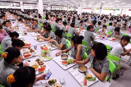 Khu vực nhà ăn của công nhân Công ty Samsung tại Việt Nam. Ảnh: Samsung Global Newsroom.