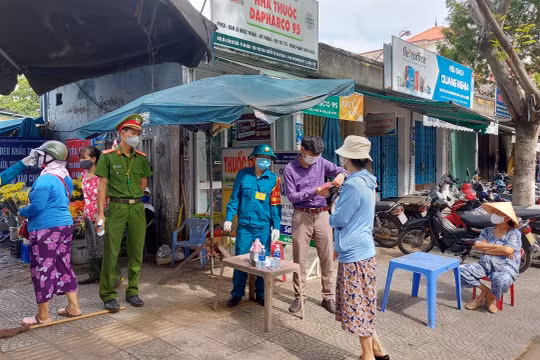 Chợ Hà Thân (quận Sơn Trà, TP Đà Nẵng), nơi bệnh nhân mắc COVID-19 thứ 1017 lui tới.