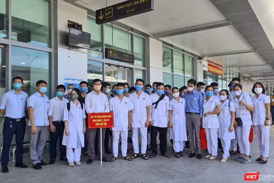 Đoàn bác sỹ tỉnh Phú Thọ đến Quảng Nam để hỗ trợ địa phương chống dịch COVID-19