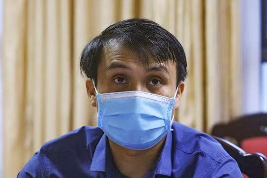 Bác sĩ nội trú Bùi Văn San - Khoa Tâm thần (Bệnh viện Bạch Mai) - thành viên của Tổ bác sĩ tâm lý tại TP Đà Nẵng 