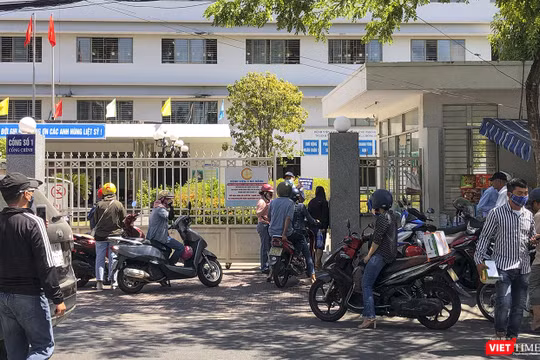 Bệnh viện C Đà Nẵng bị cách ly, phong tỏa nhằm ứng phó với ca nhiễm SARV-CoV-2 mới