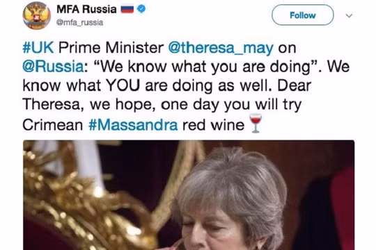 Thủ tướng Anh cũng bị đem ra châm biếm (Ảnh: Business Insider)