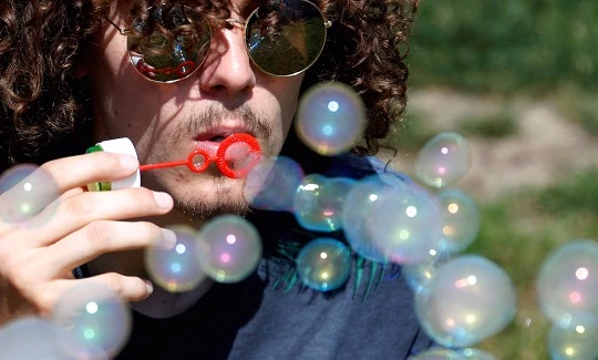 Bong bóng tiền ảo có thể vỡ tung trong những ngày tới (Ảnh: Business Insider)