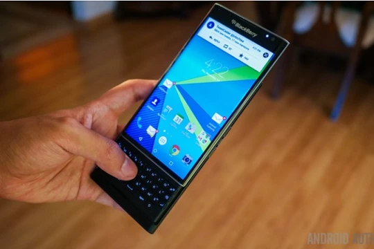 BlackBerry Priv chắc chắn sẽ không được cập nhật Android Nougat (ảnh: Android Authority)