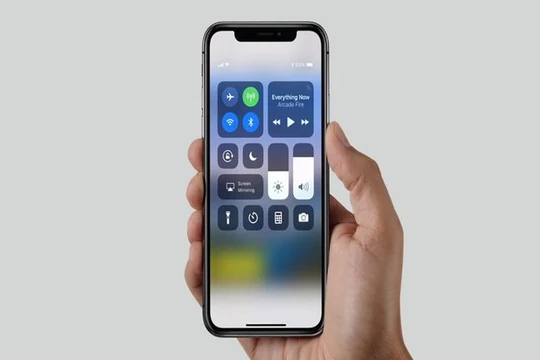 iPhone 9 sẽ có thiết kế hơi dài? (ảnh: Trusted Reviews)