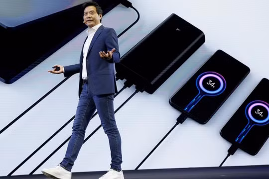 Lei Jun, Chủ tịch đồng sáng lập, CEO của Xiaomi. Ảnh: Trtworld