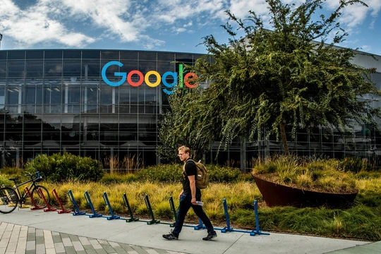 Lợi nhuận của Alphabet thấp hơn kỳ vọng của các nhà đầu tư Phố Wall. Ảnh: NY Times