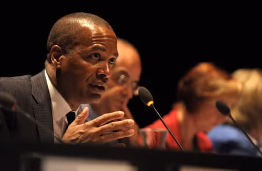 Giám đốc Pháp lý David Drumond của Alphabet bị cáo buộc quấy rối tình dục và có mối quan hệ bất chính với một cựu nữ nhân viên. Ảnh: CNBC