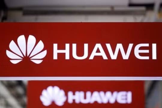 Nhà Trắng cho biết sự chậm trễ này sẽ đảm bảo lệnh cấm được thực thi một cách hiệu quả mà vẫn không ảnh hưởng đến các mục tiêu an ninh của chính phủ. Ảnh: ET Telecom