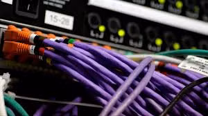 Nhiều công ty lớn kêu gọi chính phủ các nước thiết lập lại các quy tắc bảo vệ dữ liệu. Ảnh: The Nikkei Asian Review