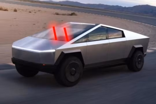 Mẫu xe Cybertruck của Tesla không dùng gạt mưa