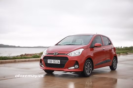 xe Hyundai Grand i10