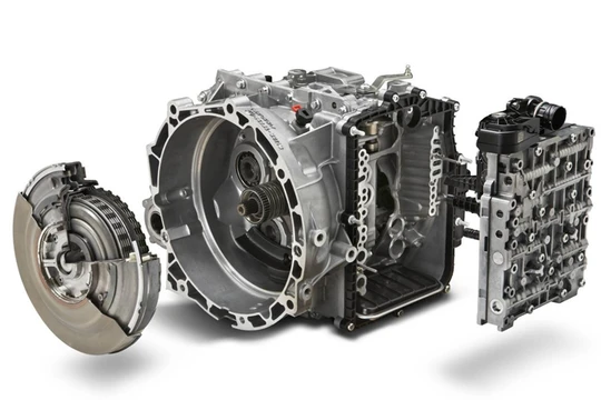 Hộp số tự động ly hợp kép Powershift. Ảnh: Ford