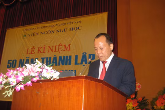 GS TS Nguyễn Văn Hiệp - Viện trưởng Viện Ngôn ngữ học tại lễ kỷ niệm