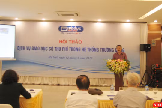 Ông Đào Ngọc Tước - Phó tổng biên tập báo điện tử Giáo dục Việt Nam phát biểu khai mạc hội thảo