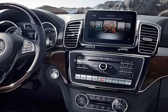 Hệ thống điều hòa trên nhiều dòng xe Mercedes có hiện tượng nấm mốc. Trong ảnh là một chiếc GLS đời 2018 - mẫu xe bị ảnh hưởng. Ảnh: Mercedes