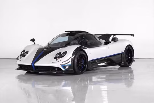 siêu xe Pagani Zonda Riviera độc nhất trên thế giới. 