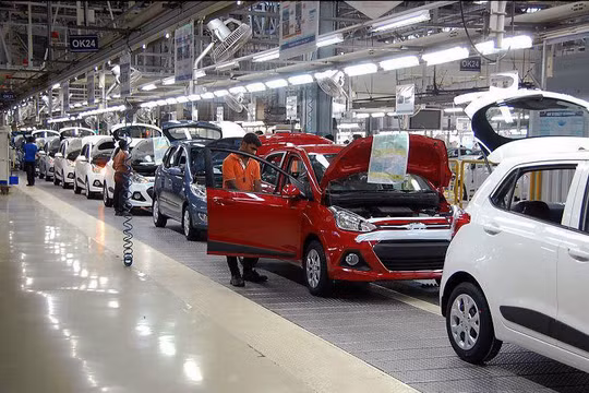 Nhiều nhà sản xuất ô tô Ấn Độ đã phải cắt giảm nhân lực nhằm giải quyết khủng hoảng. Nguồn: Team BHP. 