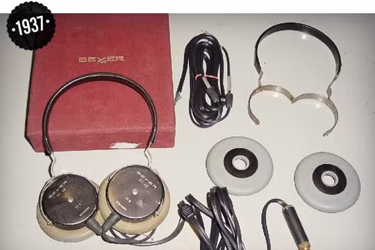 Không phải ai cũng biết về lịch sử của tai nghe