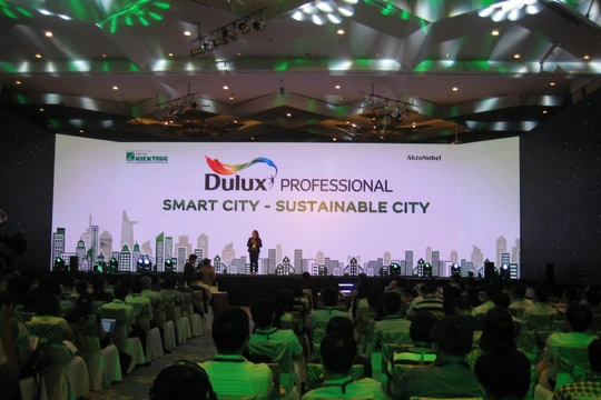 Hội thảo "Xây dựng đô thị thông minh - Hướng đến phát triển bền vững"