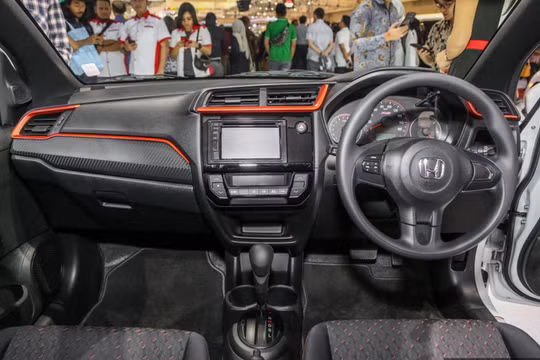 Nội thất của dòng xe trên cũng khá ấn tượng.
