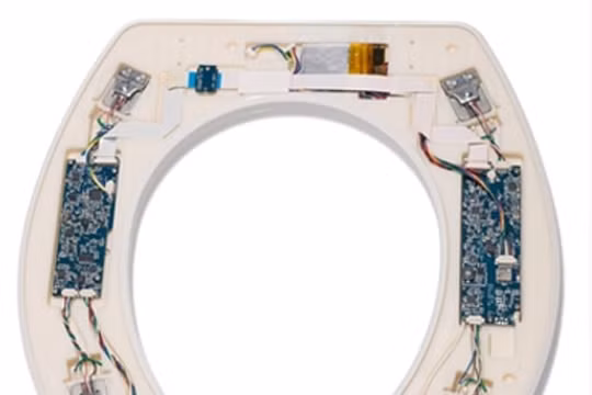 Loại nắp bồn cầu độc đáo bên trong chứa các bộ cảm biến - Ảnh : Viện công nghệ Rochester