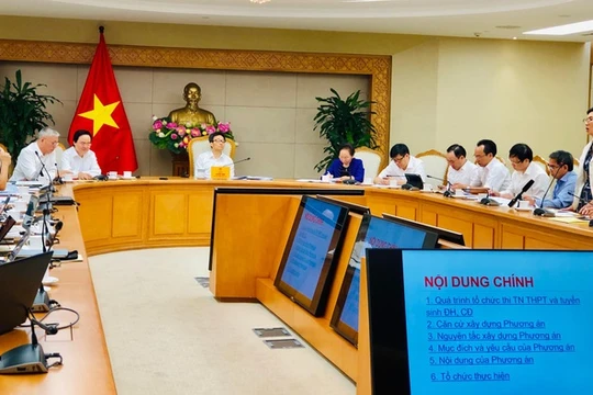 Hội đồng Quốc gia Giáo dục và Phát triển đã họp bàn về thi tốt nghiệp THPT quốc gia sau 2020 với sự chủ trì của Phó Thủ tướng Vũ Đức Đam. Ảnh: Dân Trí