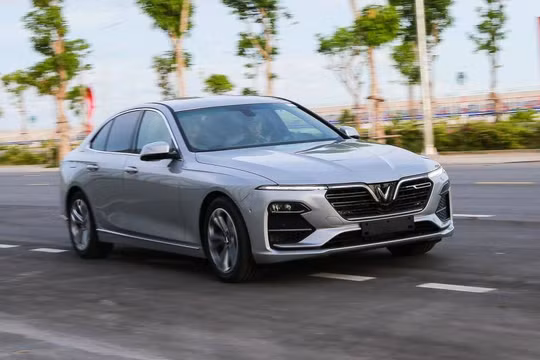 30 chiếc Lux SA2.0 và Lux A2.0 với đầy đủ các màu sắc gồm đen, trắng, bạc, xám, cam, nâu, xanh, đỏ sẽ được trưng bày và lái thử tại sự kiện