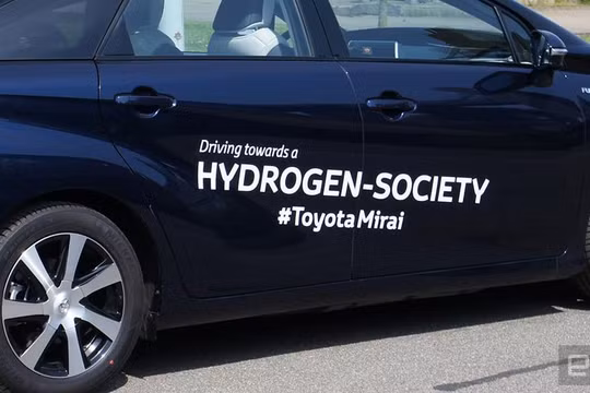 Những chiếc ôtô thử nghiệm của Tổ chức nghiên cứu khoa học và công nghiệp quốc gia Australia về bản chất là ôtô sử dụng động cơ điện. 