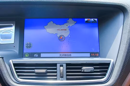 Bản đồ hình lưỡi bò trên chiếc Zotye T600. Ảnh: Mạnh Đức